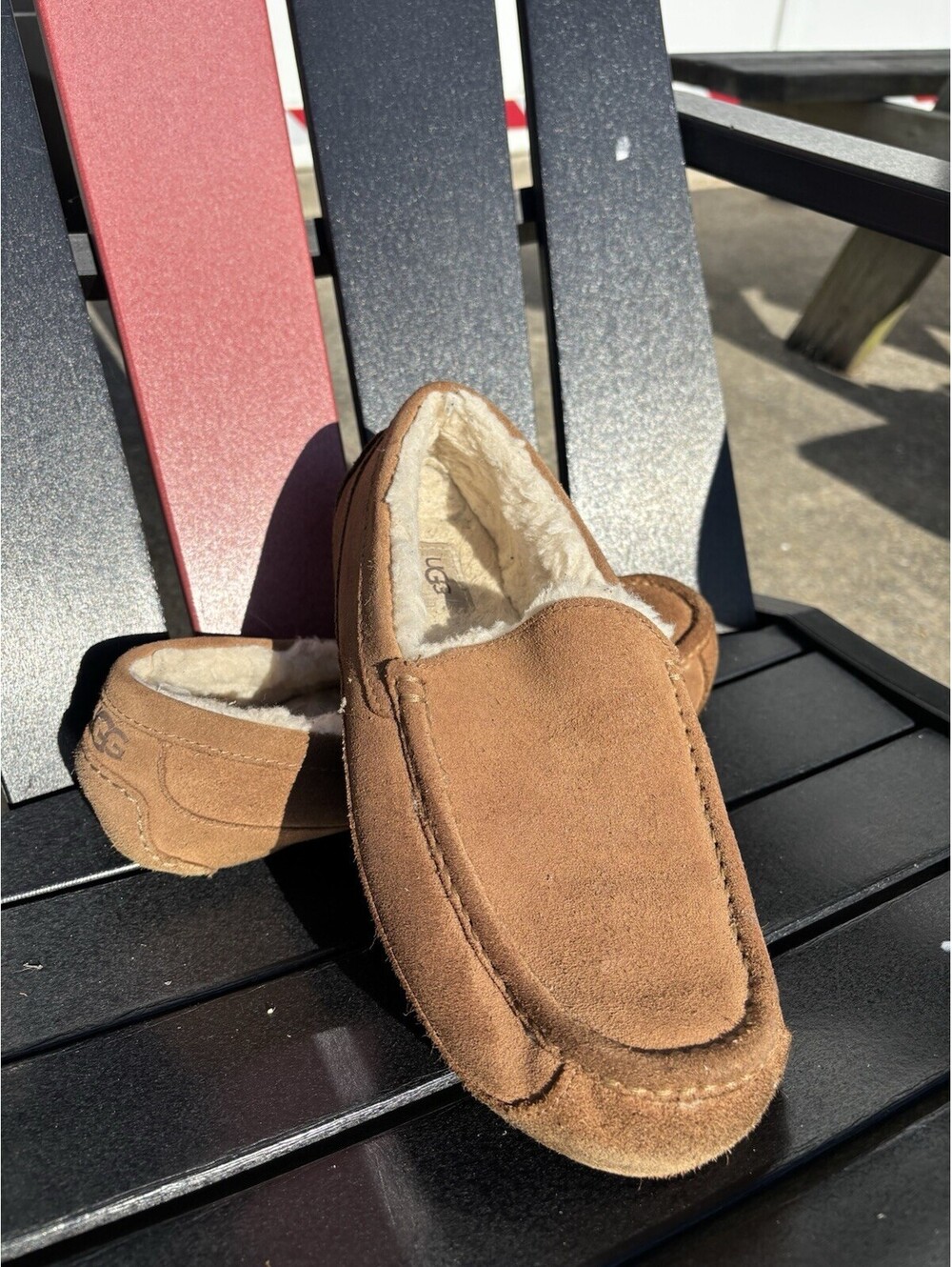 UGG Ascot Chestnut Suede Moccasin Slippers Mens US 10 Sheepskin Lined